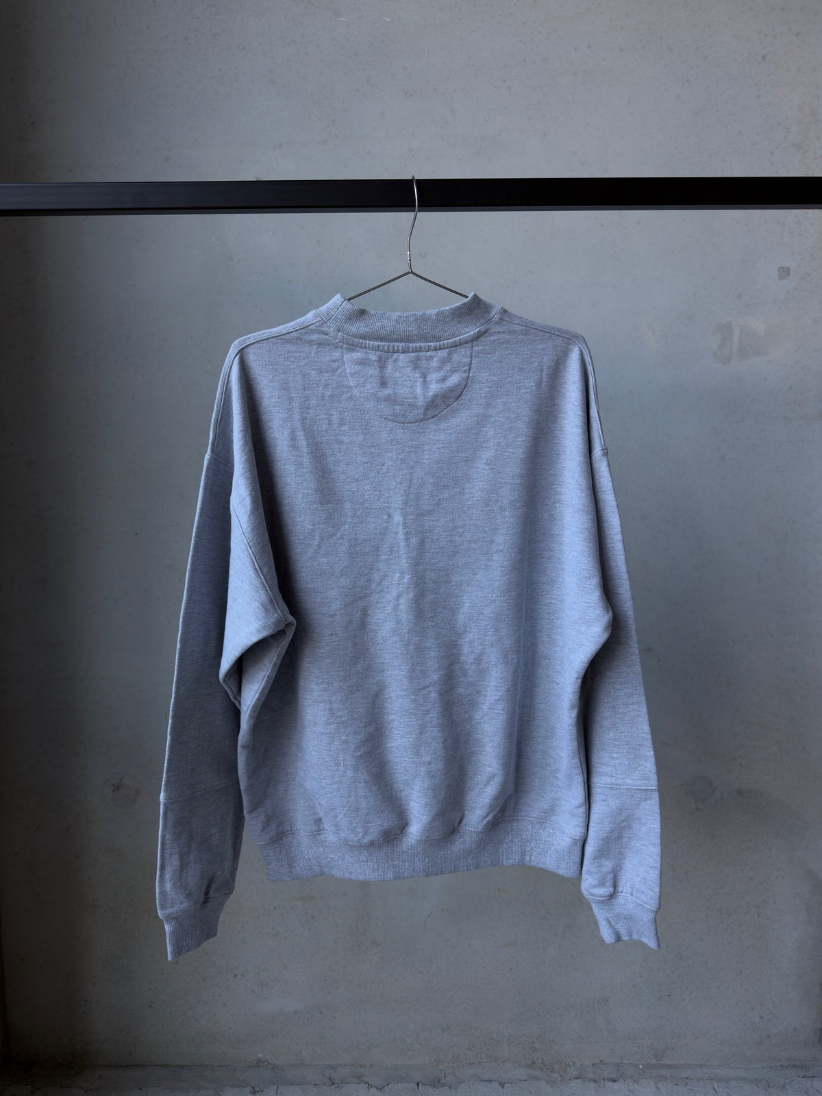 Box Crew Grey - back